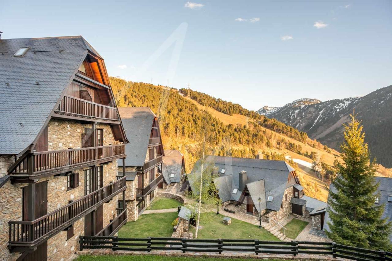 Nin De Beret By Seamount Rentals Baqueira Beret Exterior photo