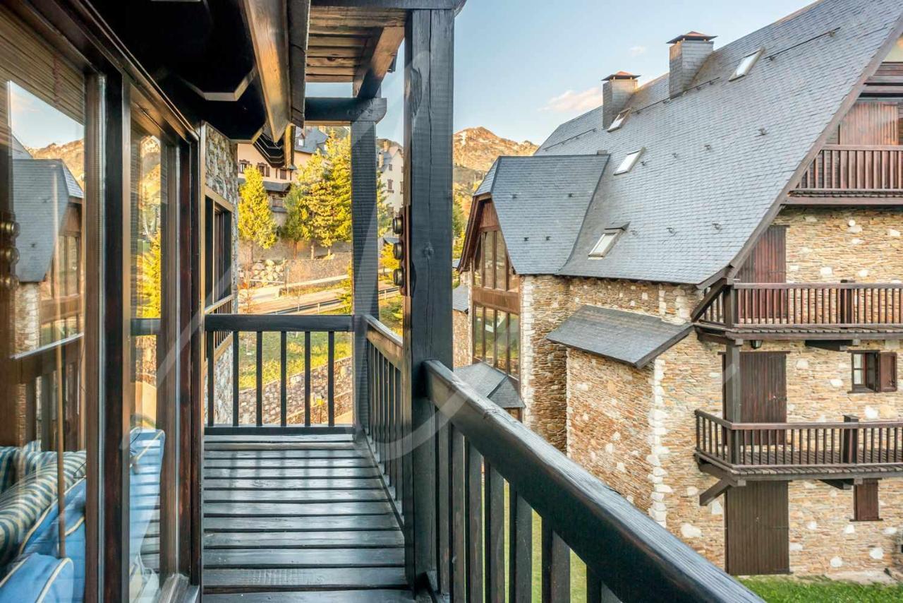 Nin De Beret By Seamount Rentals Baqueira Beret Exterior photo